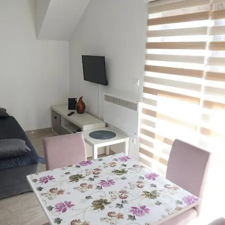 Iva Apartment *